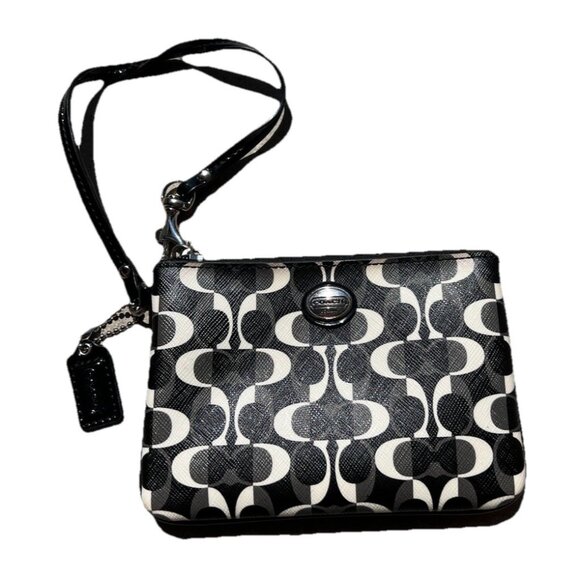 Coach Peyton Dream C East West Swingpack Black & White Logo Bag Purse 6x4.5 - Picture 1 of 15